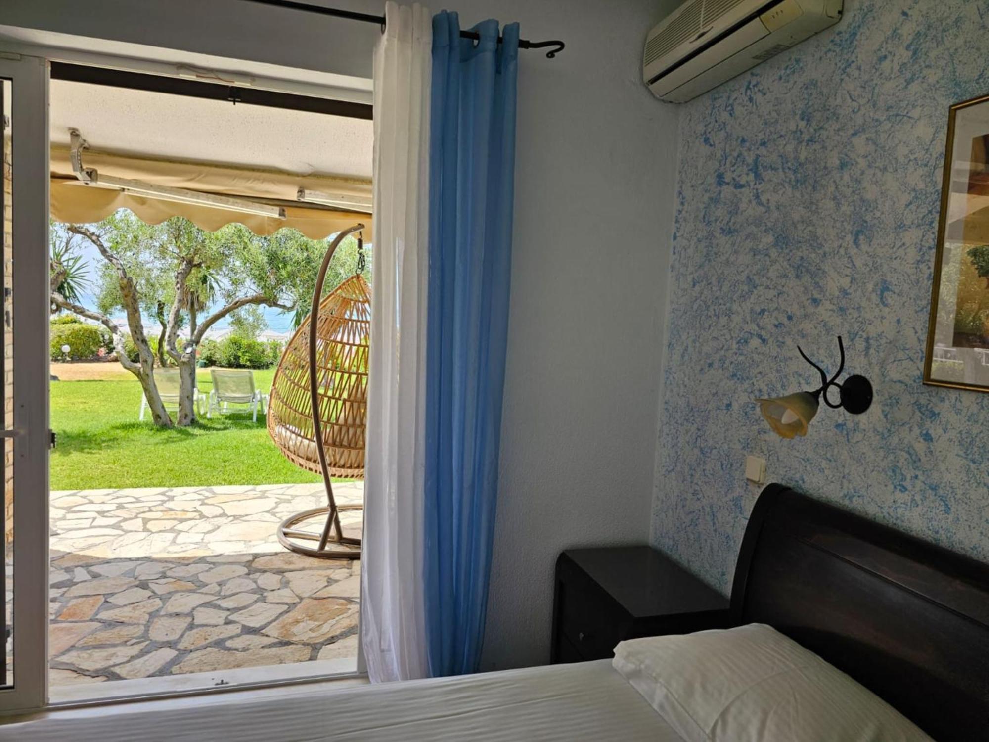 Glyfada Beachfront Apartment A3G Εξωτερικό φωτογραφία