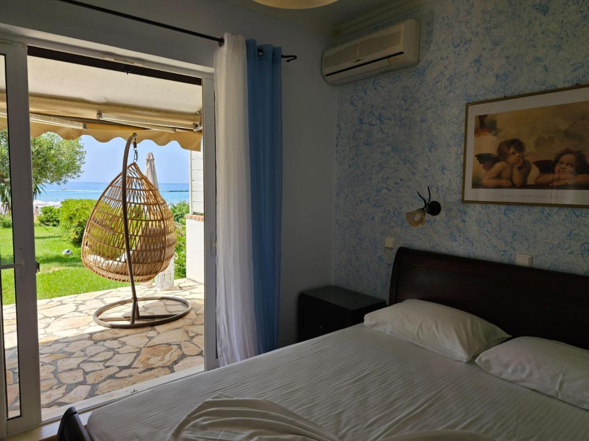 Glyfada Beachfront Apartment A3G Εξωτερικό φωτογραφία